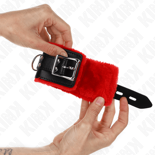 KINK - FUR LINED WRIST RESTRAINTS WITH SQUARE HOLES RED AND BLACK BELT ADJUSTABLE 17 - 29 CM X 6 CM - Kink&Play