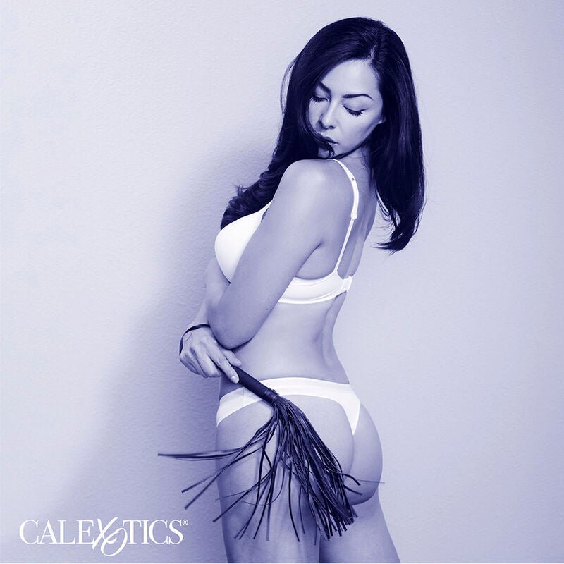 CALEXOTICS - NOCTURNAL FLOGGER LEATHER BLACK - Kink&Play