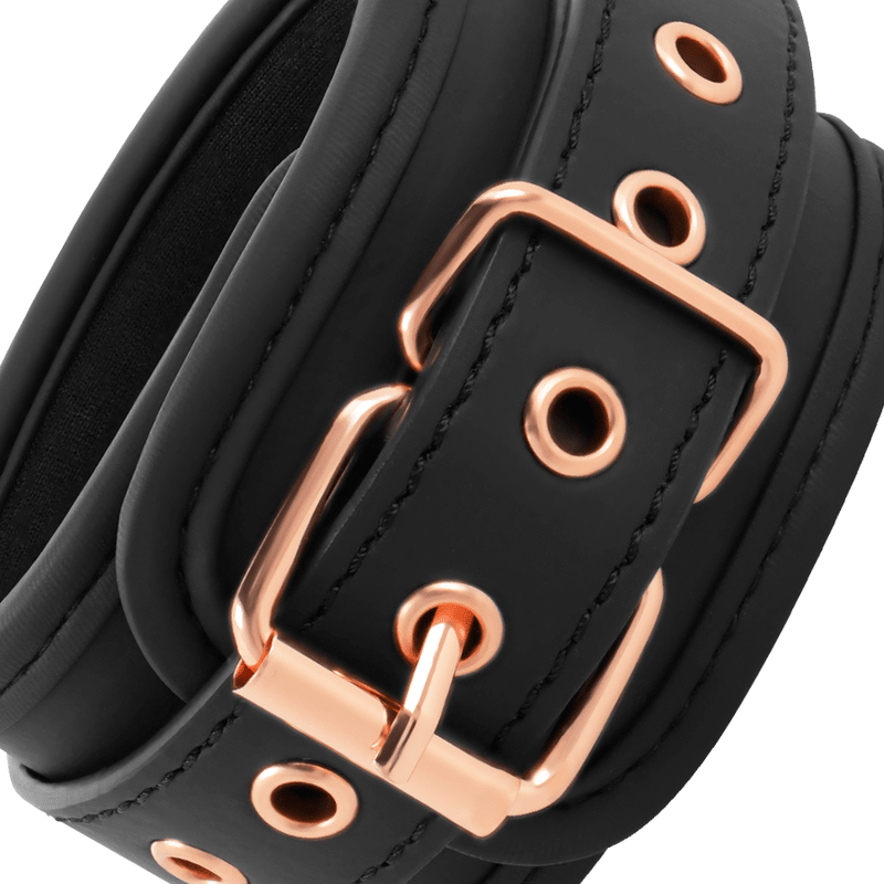 COQUETTE CHIC DESIRE - FANTASY VEGAN LEATHER HANDCUFFS - Kink&Play