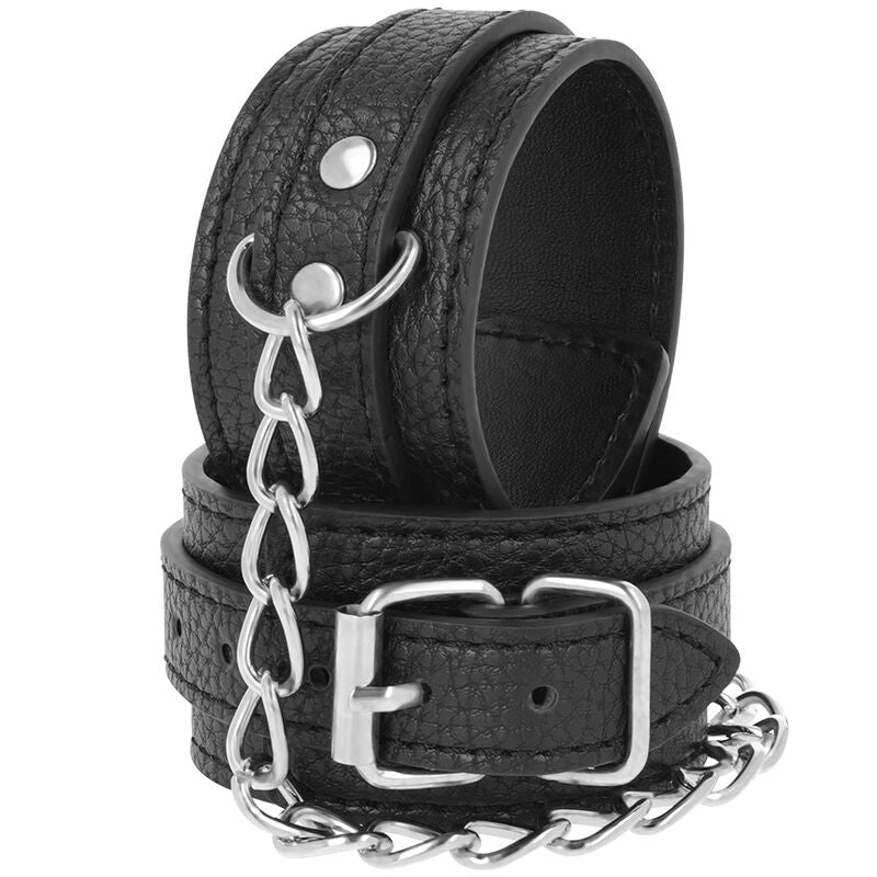 DARKNESS - BLACK TEXTURED LEATHER HANDCUFFS - Kink&Play