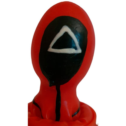 CONDOMERIE – HANDMÅLADE NYHETS KONDOMER TRIANGLE