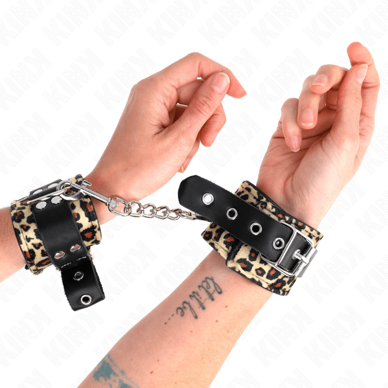 KINK - LEOPARD REAL LEATHER WRIST RESTRAINT ADJUSTABLE 18 - 29 CM X 5.5 CM - Kink&Play