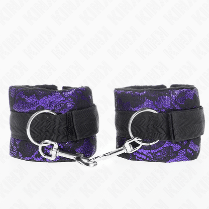 KINK - SHORT VELVET LACE WRIST RESTRAINTS AND NYLON BIND PURPLE / BLACK 23 X 6.5 CM - Kink&Play