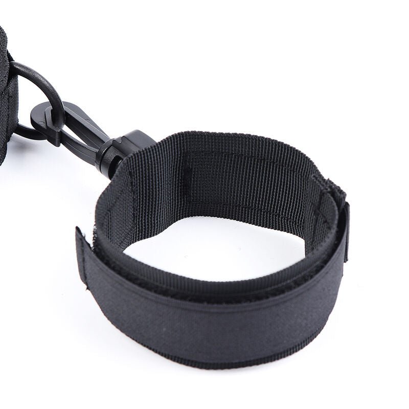 OHMAMA FETISH - NYLON HANDCUFFS AND COLLAR - Kink&Play